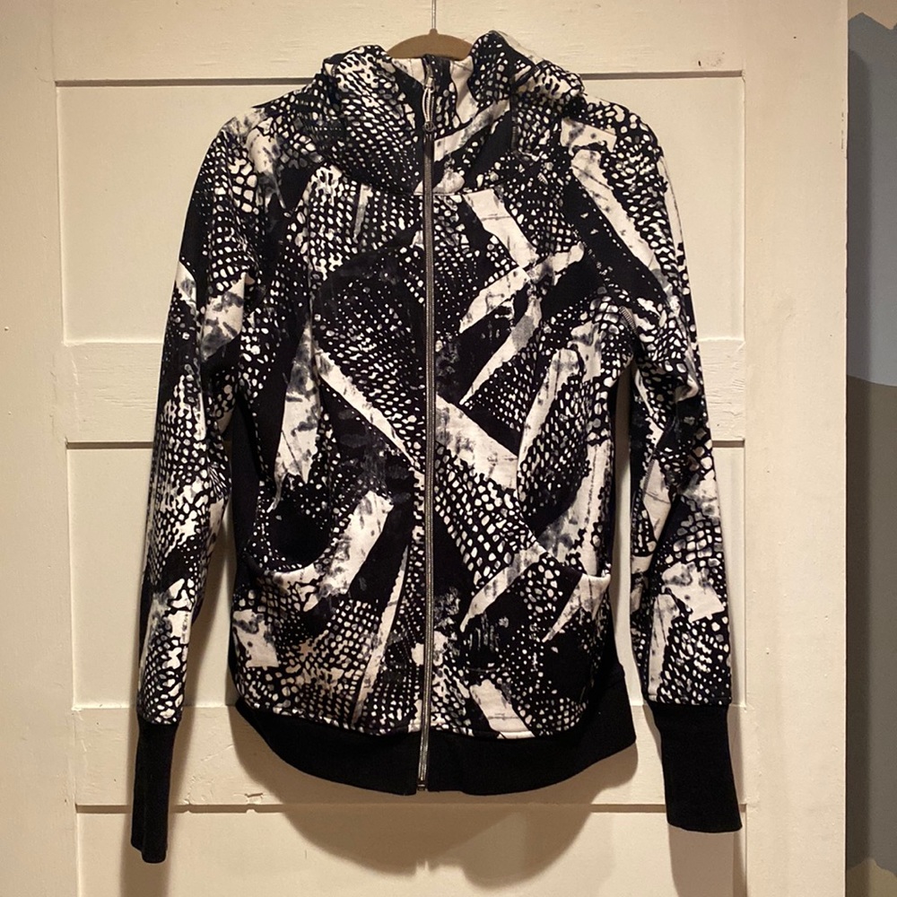 Lululemon Scuba Hoodie Size 12